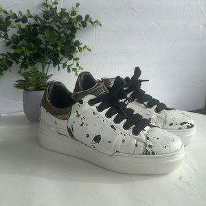 STAU Paint Splatter Sneakers-White/ Gold-Sz EU 40-US 8